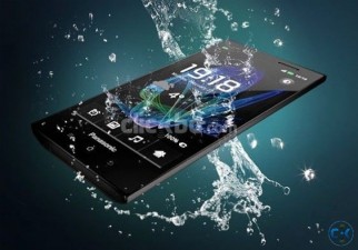 New Panasonic Water Proof 8MP 1GB RAM