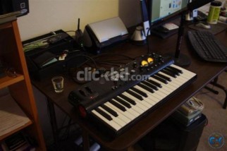 Line 6 POD Studio KB37