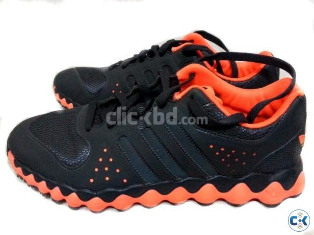 Brand new addidas shoes large image 0