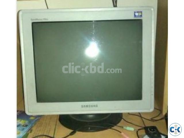 Samsung 17 CRT Monitor large image 0