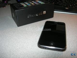 urgent sell iPhone 3gs 16 gb factory with box and everything