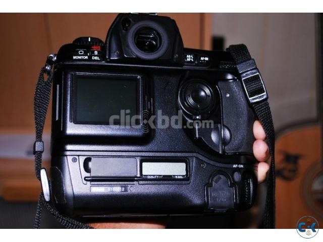 Nikon D1X Dslr Camera and Bag large image 0