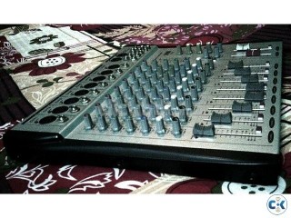 JBN F8 CONSOLE MIXERS