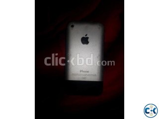 iPhone 2G 8GB Factory Unlocked from UK