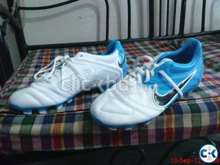 Nike CTR360 Libretto boot