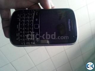 Black Berry Bold 9900