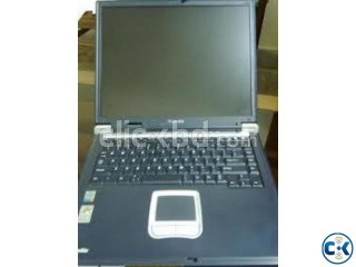 TOSHIBA PENTIUL 4 LAPTOP