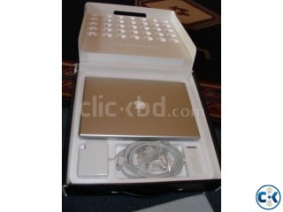 Apple MacBookLaptop with Retina Display - ME665B A