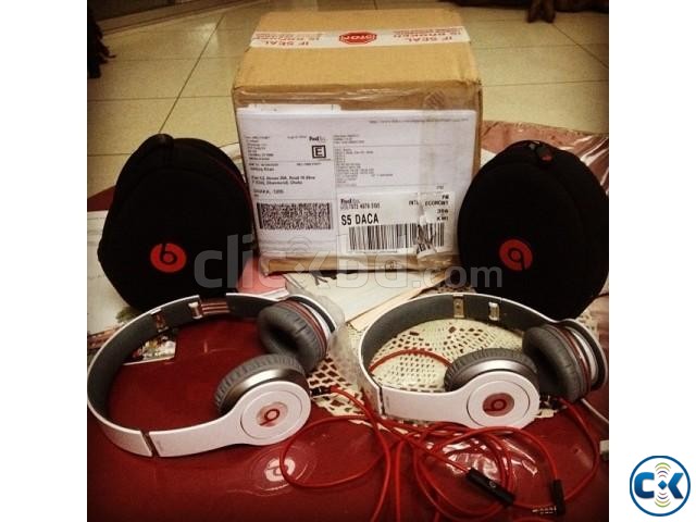 Beats Headphones By Dr Dre Solo HD from UK Brand New large image 0