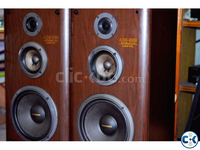 DAWEOO BASS REFLEX 3 WAY TOWER SPEAKER SYSTEM 40 KG. large image 0