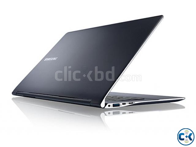 SAMSUNG SERIES-9 NOTEBOOK NP900X3C large image 0