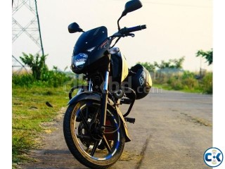 pulsar 150