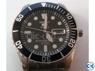 Seiko SNZF 17K1 100 m Water Resistant