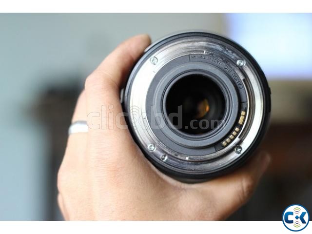Canon EF-S 18-200mm f 3.5-5.6 IS lens large image 0