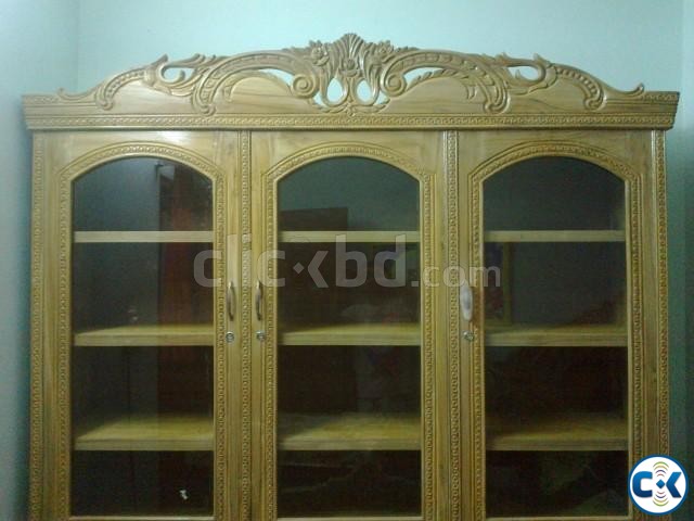 New Shegon Showcase Cabinet large image 0