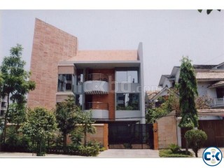 Triplex Modern Aristocrat Bunglow