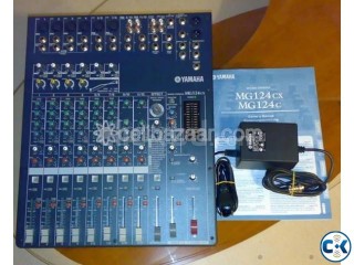 YAMAHA MG 124cx Mixter