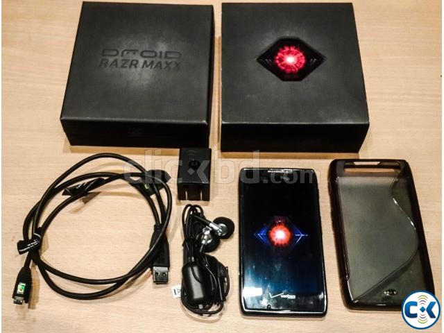 Motorola RAZR MAXX 4G 16GB Full Boxed from USA large image 0