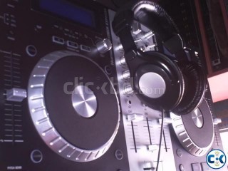 Dj player rent service