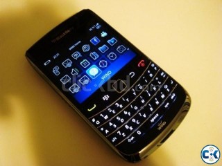 Blackberry Bold 9700 Urgent Sell-Totally NEW 