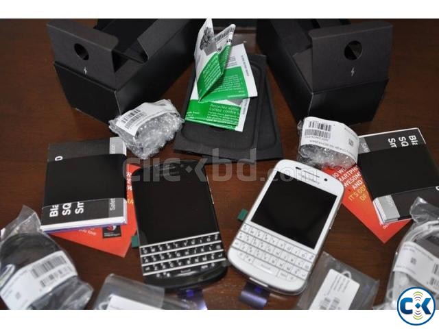 BlackBerry Q5 SQR100-2 4G Unlocked Phone SIM Free  large image 0