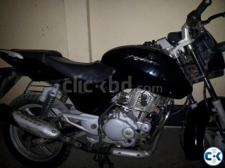 Bajaj Pulsar 150 White engine for sell