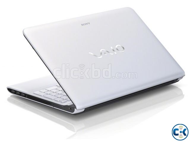 Brand New Condition Sony Vaio Stylish Netbook large image 0