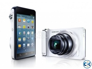 Samsung Galaxy Camera 2 with Android Jelly Bean v4.3