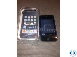 IPod touch 4 8GB Full boxed from USA