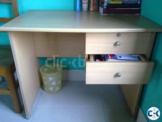 Otobi Original Table