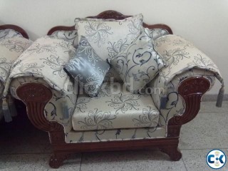 OTOBI Victoria Sofa