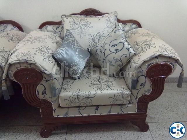 OTOBI Victoria Sofa large image 0