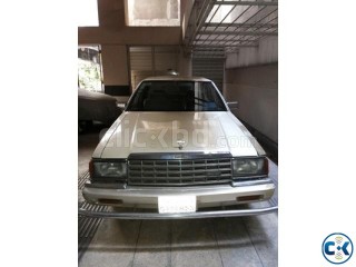 Nissan Laurel