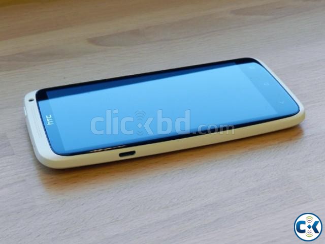 HTC One X fresh condition 32gb with box large image 0
