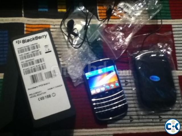 Blackberry 9900 BOLD Full Boxed large image 0