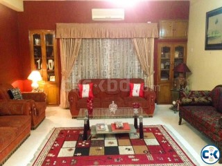 Luxury Sofa Set Center Table Carpet - SALE 