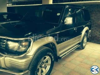 Mitsubishi Pajero V6 1997