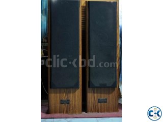 VERTICAL TWIN BASS PIONEER SPEAKER SYSTEM 160 WaTT.