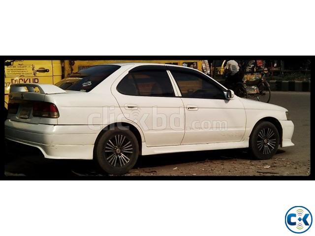 Nissan sunny model 2004 Reg 2008 large image 0