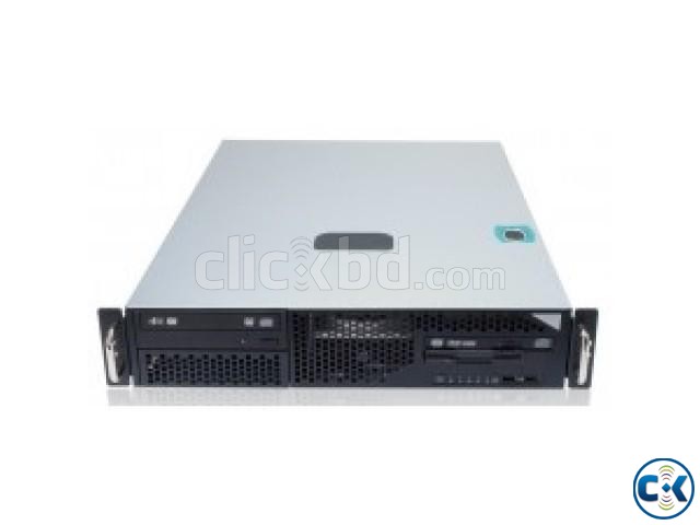 Momentum Server E5-2400 server large image 0