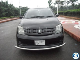 Toyota IST 03