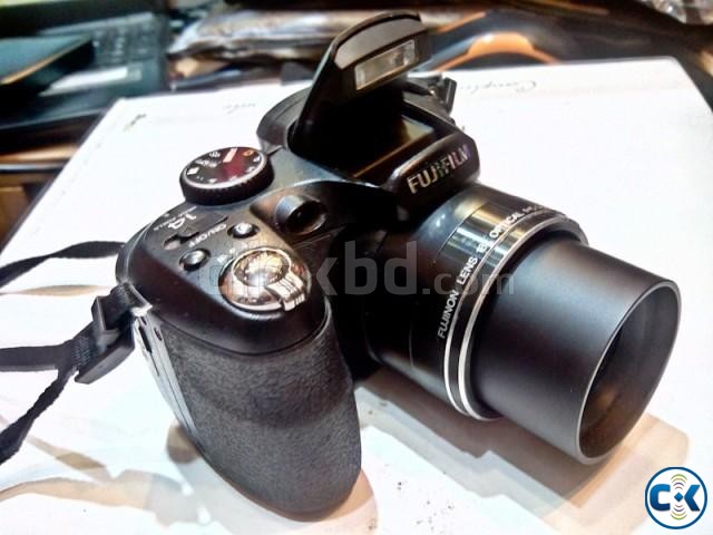 fujifilm finepix s2950 large image 0