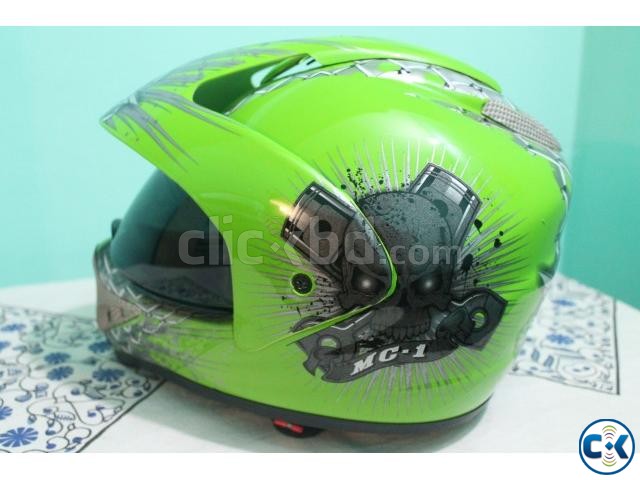 New gliders helmet. large image 0