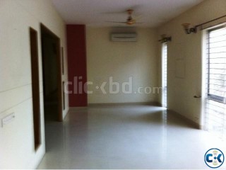 RENT IN UTTARA WITH GAS