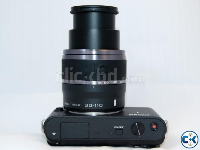 Nikon 1j1 Mirrorless DSLR 10-30 30-110Lens large image 0