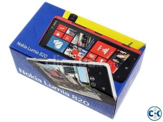 Intact Nokia Lumia 820 for sale