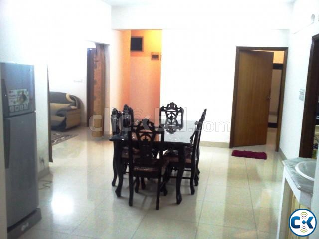 RENT LUXURIOUS 1390 SFT FLAT IN UTTARA WITH GAS N ELECTRICIT large image 0