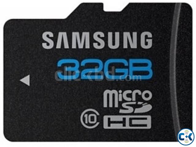 32 GB Samsung Class 10 Memory Card large image 0