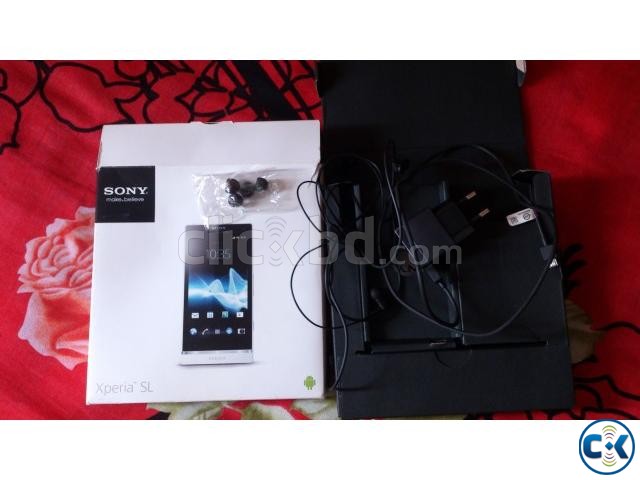 32GB Xperia SL Brand New With BOX and All Original Excesoris large image 0