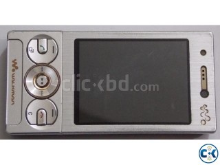 Sony Ericsson W705